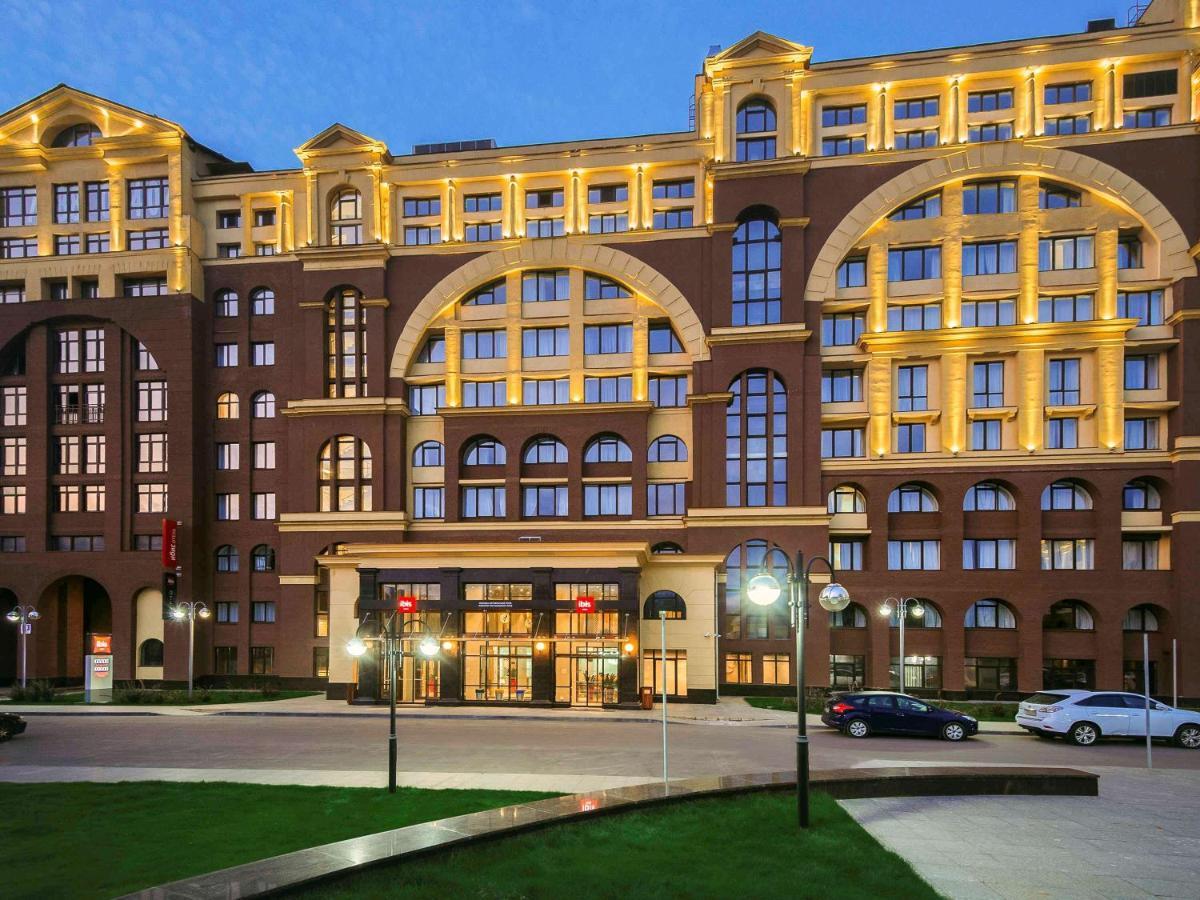 Hotel ibis Moscow Oktyabrskoye Pole Exterior foto